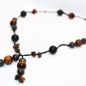 Collier Artisanal L’Or d’Anubis en Œil du Tigre, Pyrite et Obsidienne