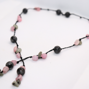 Collier Artisanal Murmures de Fée en Labradorite et Kunzite