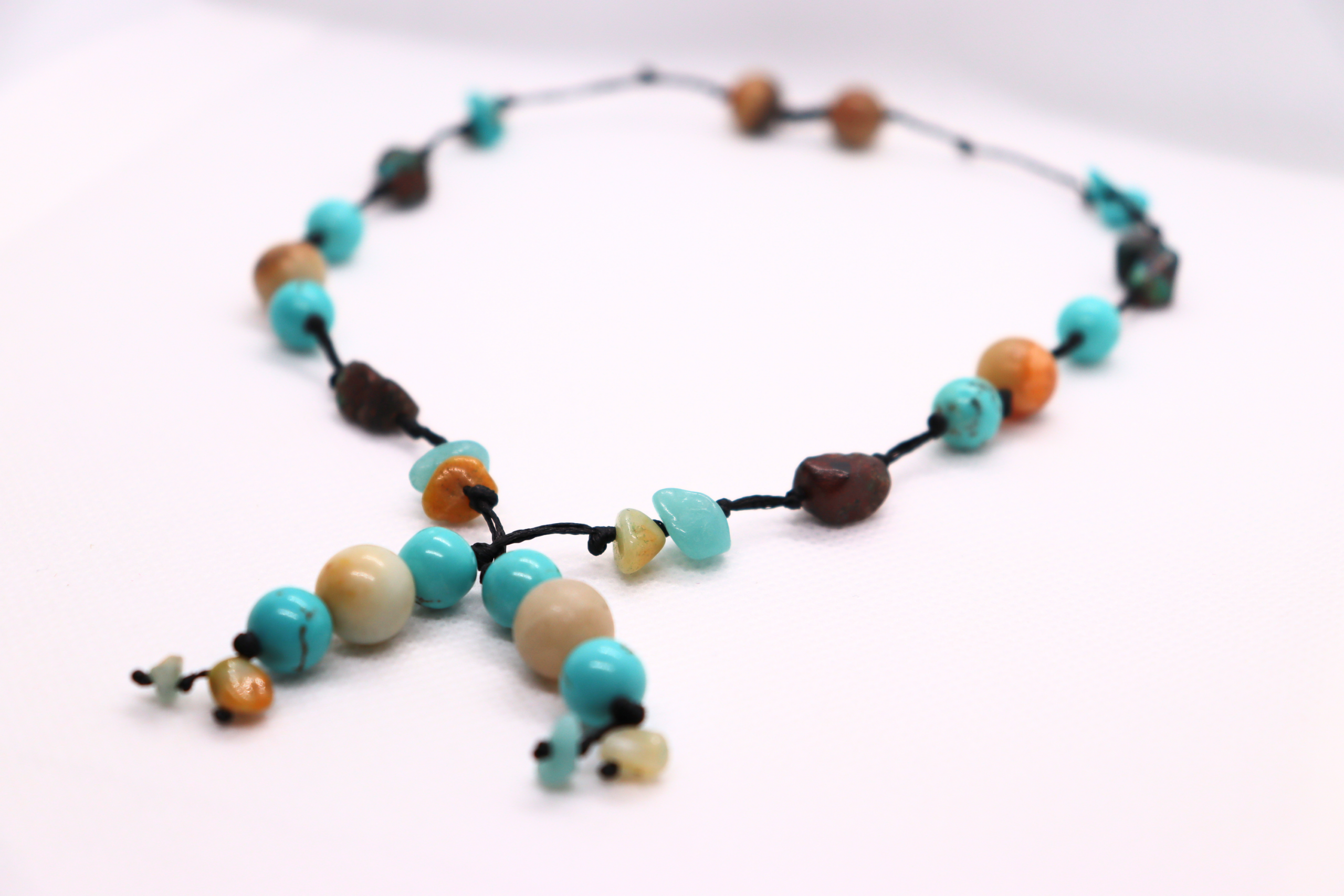 Collier Artisanal Souffle d’Amazone en Amazonite, Turquoise et Chrysocolle