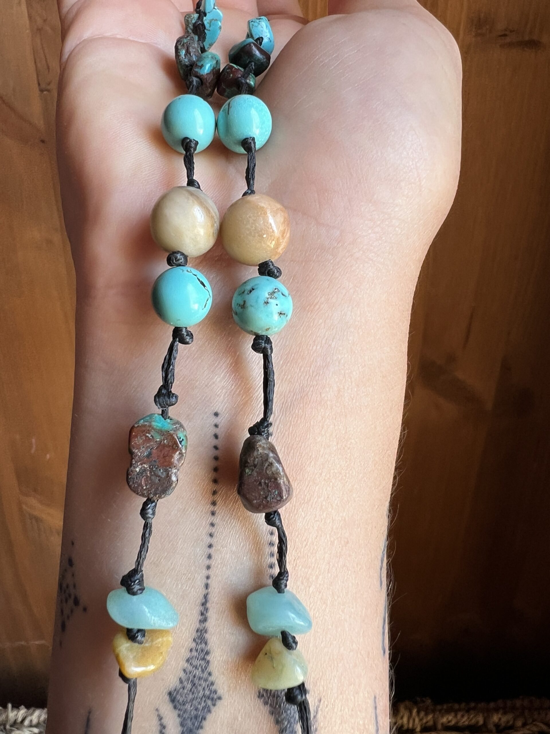 Collier Artisanal Souffle d’Amazone en Amazonite, Turquoise et Chrysocolle – Image 6