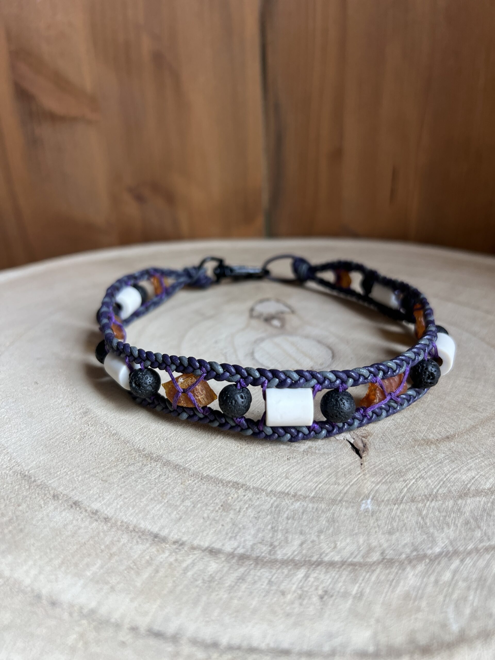TRIBAL’PROTECT Collier antiparasitaire naturel Violet et Gris (38,5cm) – Image 3