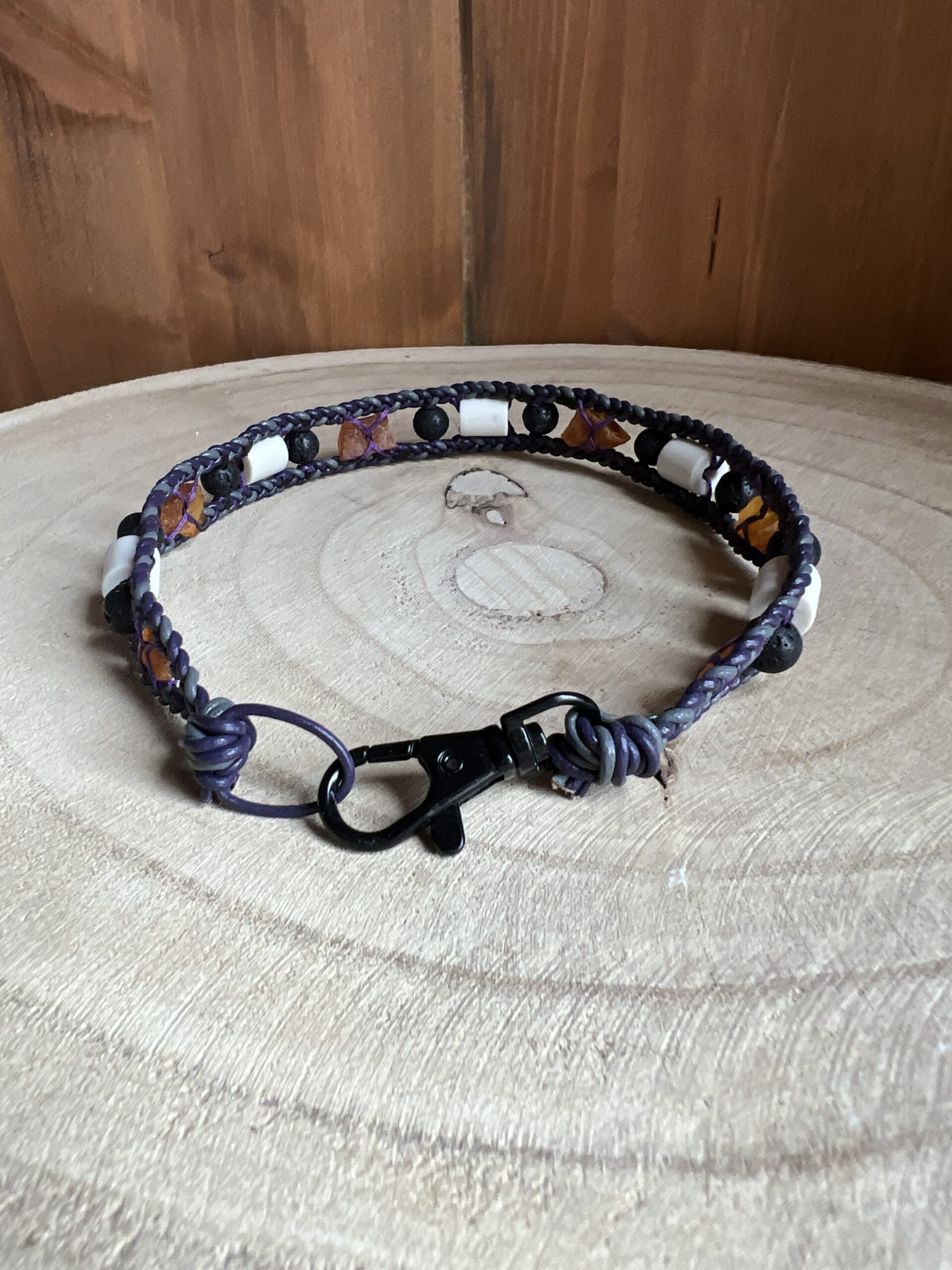 TRIBAL’PROTECT Collier antiparasitaire naturel Violet et Gris (38,5cm) – Image 4